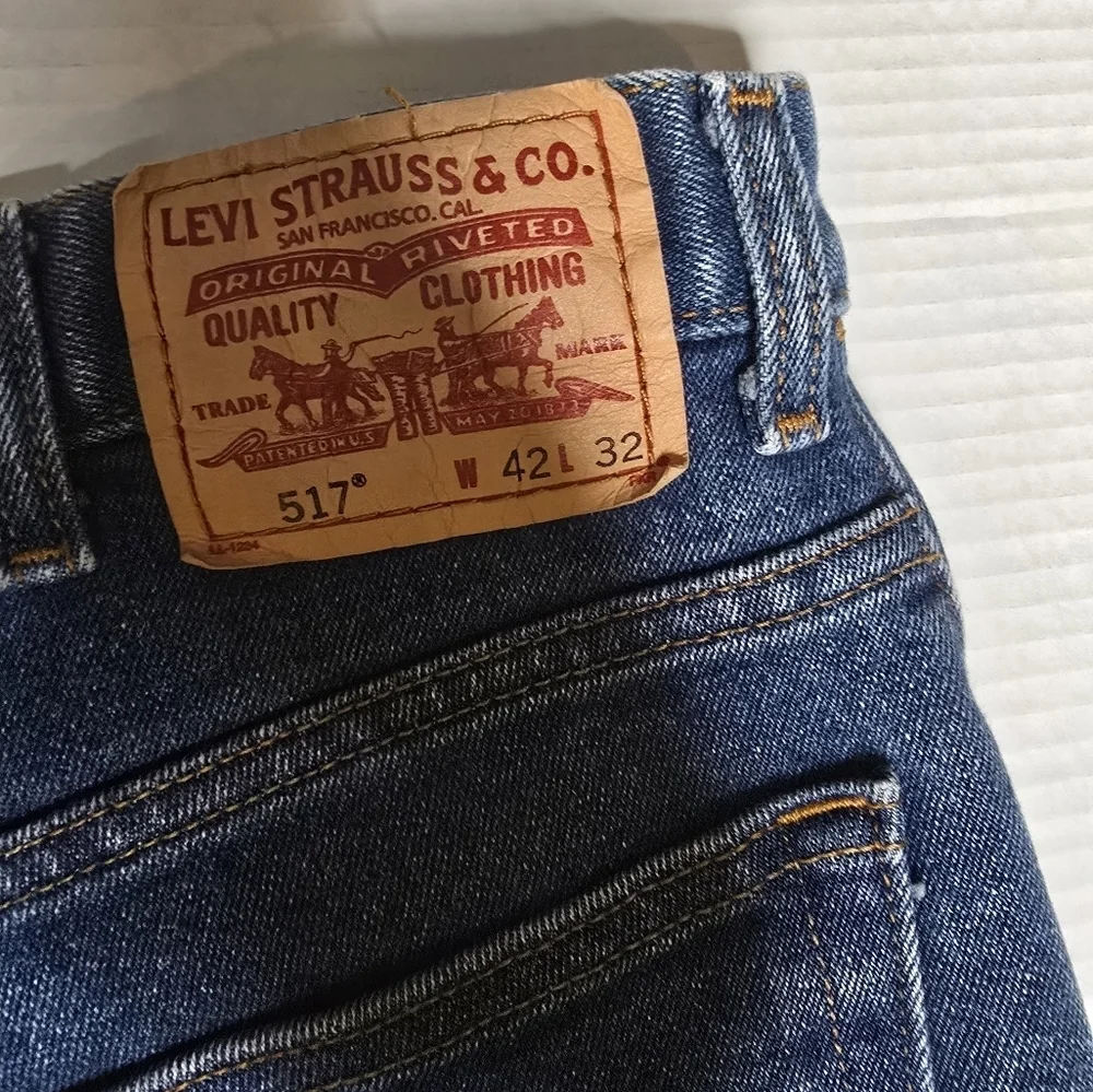 Levi's 517 Bootcut Jeans 42X32